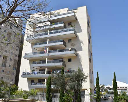 אבן ספיר חברה לבנין בע"מ